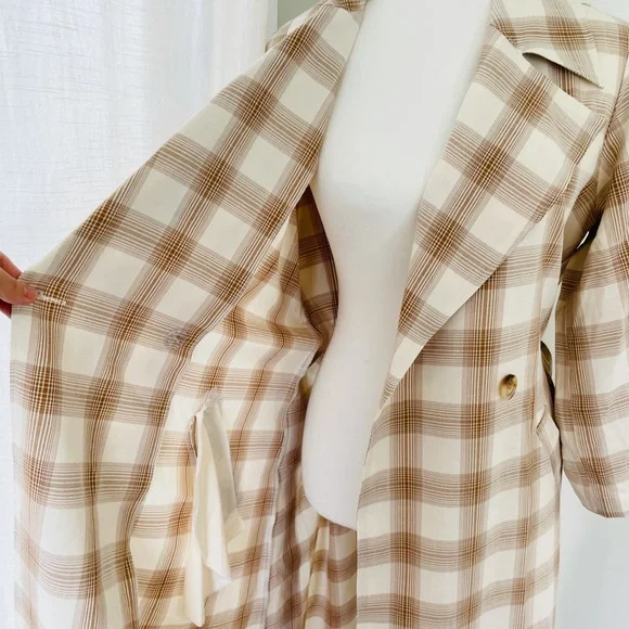 Cara Santana She Loves The Attention Plaid Trench - Picture 13 of 14